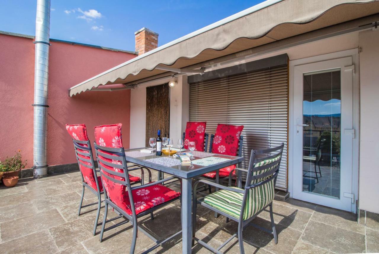 Margaret Apartment For 5 People With Panorama Terrace Boedapest Buitenkant foto